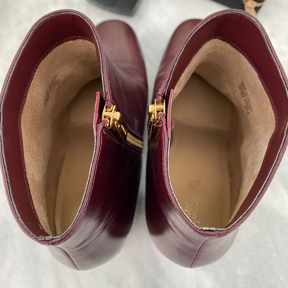 MICHAEL KORS BOOTIES - Picture 4 of 7